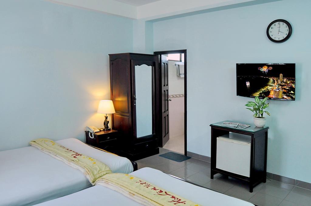 Hoa Lam Hotel Nha Trang Room photo